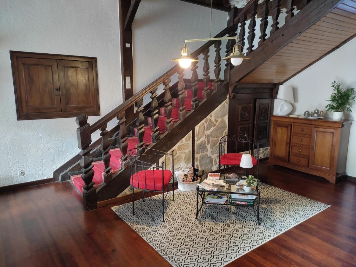 B&B Amphitryon Oloron-Sainte-Marie Esterno foto