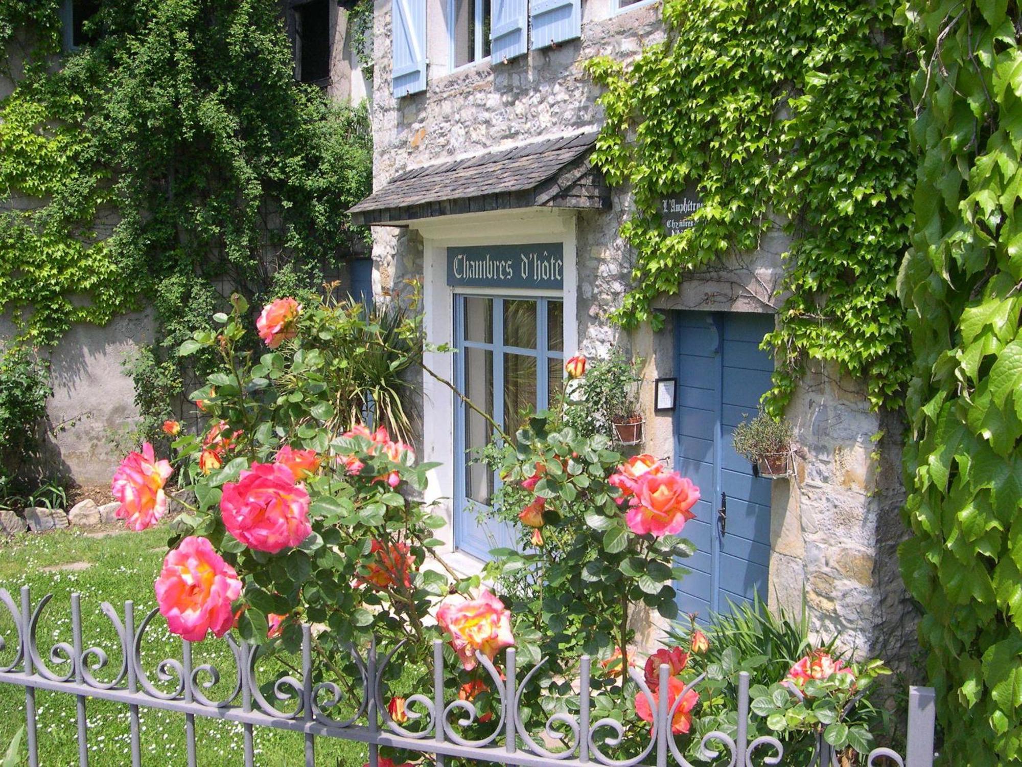 B&B Amphitryon Oloron-Sainte-Marie Esterno foto